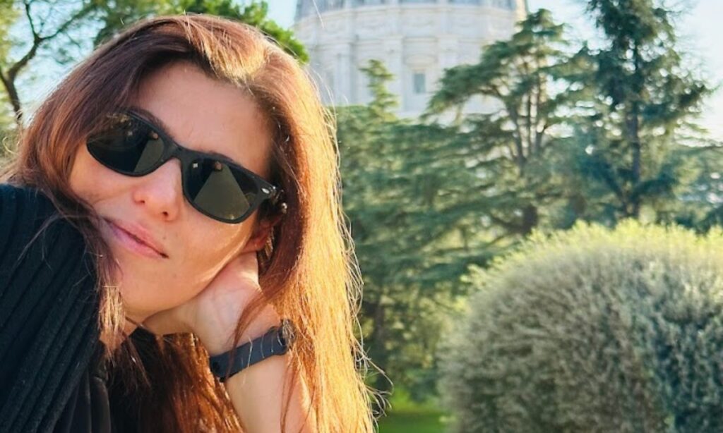 Questa foto parla di psicologia a Roma, dati significativi di suicidi in Italia per mancanza di supporto psicologico